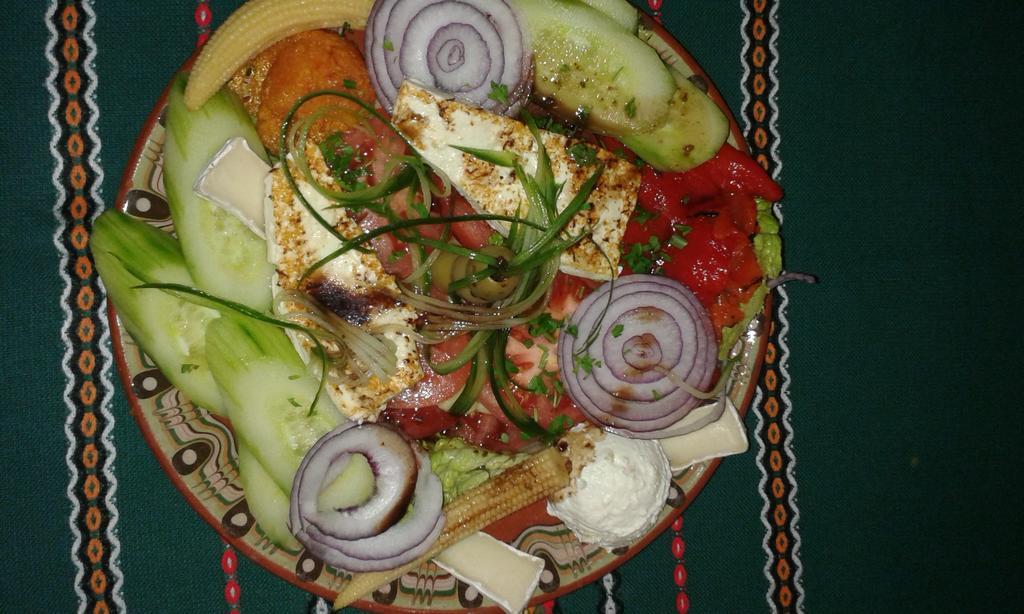 Chuchura Family Hotel Kopriwsztica Zewnętrze zdjęcie