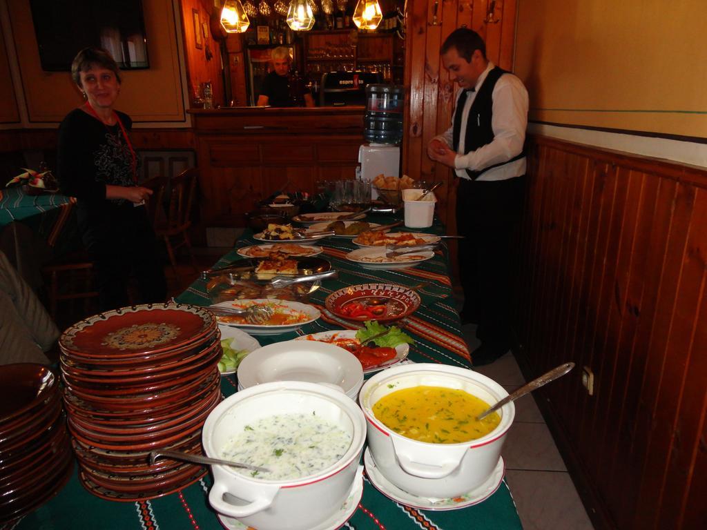 Chuchura Family Hotel Kopriwsztica Zewnętrze zdjęcie