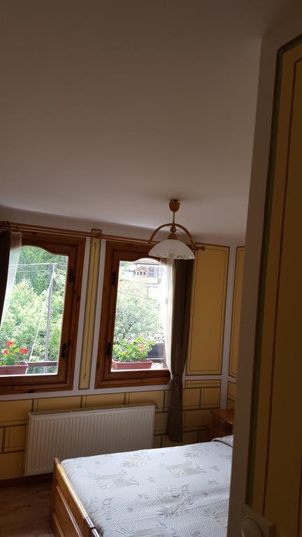Chuchura Family Hotel Kopriwsztica Zewnętrze zdjęcie