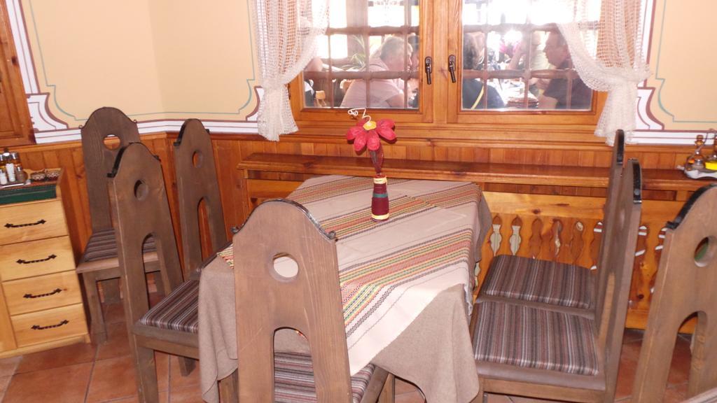 Chuchura Family Hotel Kopriwsztica Zewnętrze zdjęcie